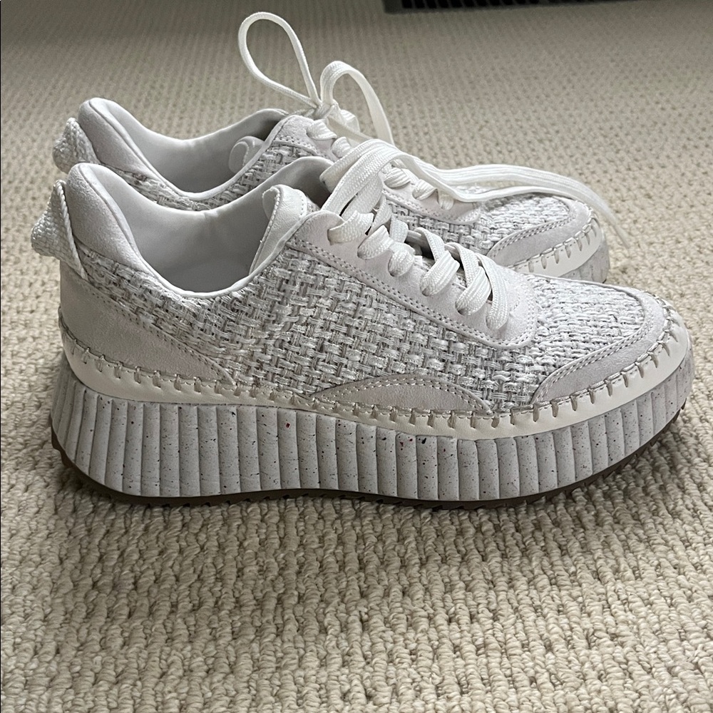 Universal Thread White Woven Platform Sneakers - image 5